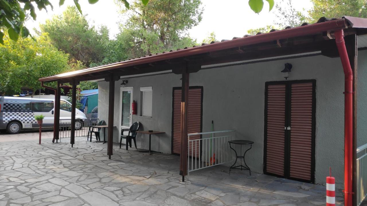 Camping Mitikas And Bungalows Plaka Litochorou Exteriér fotografie