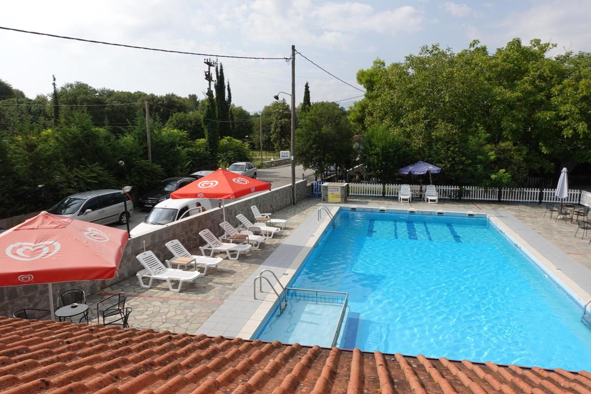 Camping Mitikas And Bungalows Plaka Litochorou Exteriér fotografie